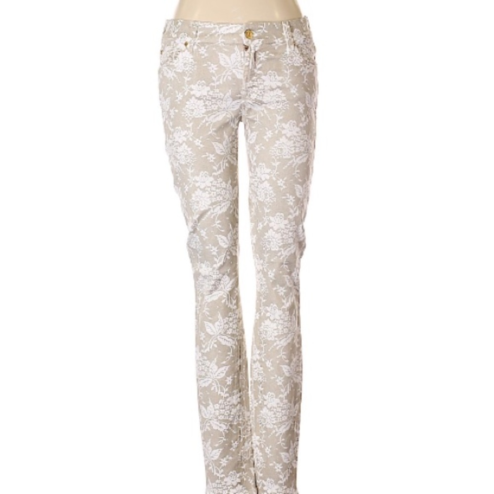 —SOLD— 7 For All Mankind skinny jeans